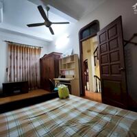 CHO THUÊ NHÀ RIÊNG PHỐ ĐỘI CẤN, BA ĐÌNH, 32M2, 4 TẦNG, SẴN NỘI THẤT, NGÕ RỘNG, GẦN PHỐ