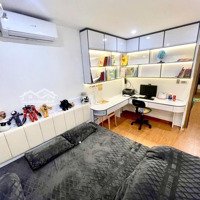 Bán Nhà Đẹp Sài Đồng 38M-5 Tỷ-Nhà Dân Xây-Oto Đỗ Cổng, Full Nội Thất Nhập Khẩu