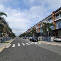Bán 3 Căn Nhà Liền Kề Tại Sun Casa 1 Hoà Phú Thủ Dầu Một - Bình Dương. Giá Bán 2Ty550/Căn 90M2