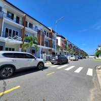 Bán 3 Căn Nhà Liền Kề Tại Sun Casa 1 Hoà Phú Thủ Dầu Một - Bình Dương. Giá Bán 2Ty550/Căn 90M2