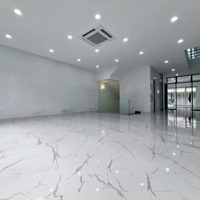 Chỉ 30 Triệu/Tháng Văn Phòng 120M2 Ngay Sala Thủ Thiêm! Đầy Đủ Thang Máy, Máy Lạnh, Đèn Điện,..