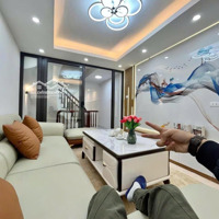 Trung Tâm Quận Hai Bà Trưng - Diện Tích: 50 M2 - Ngõ Thông Kinh Doanh, 5 Tầng, 2 Thoáng Trước Sau