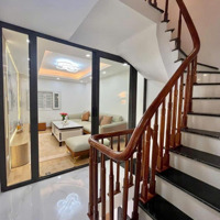 Trung Tâm Quận Hai Bà Trưng - Diện Tích: 50 M2 - Ngõ Thông Kinh Doanh, 5 Tầng, 2 Thoáng Trước Sau