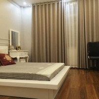 Chính Chủ Cho Thuê Nhà Riêng 4 Tầng, Gần Cầu Chui, Cách Đường Ngô Gia Tự 50 Mét