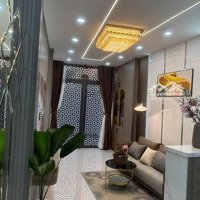 Bán Nhà Phố Thành Thái, 16,9 Tỷ, 140M2, 6 Phòng Ngủ 6 Vệ Sinh 2 Tầng