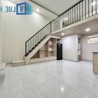 Căn hộ ban công có gác thông thoáng gần Etown Tân Bình