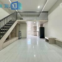 Căn hộ ban công có gác thông thoáng gần Etown Tân Bình