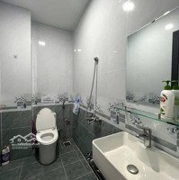 Cho Thuê Nhà Mới Xây Hẻm Xe Tải Thông Kinh Doanh Quang Trung