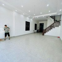 Bán Nhà Phố Nguyễn Văn Cừ, 58M2 X 7 Tầng Thang Máy, Ô Tô Tránh, Gara 2 Ô Tô, Kinh Doanh Chỉ 16 Tỷ.