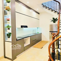 Phạm Văn Đồng Mới Xây 5 Tầng -32M -Ngõ Đẹp -Giá Hơn 6 Tỷ