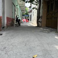 Nhà Chủ Giữ Kĩ, Ngay Khu Phố Ăn Uống, Hẻm An Ninh, Nguyễn Cửu Đàm