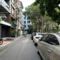 Chùa Láng 64M2, 6 Tầng,Mặt Tiền4,2M, Thang Máy, Vỉa Hè, Oto Tránh, View Hồ, Kd Tốt. 33 Tỷ