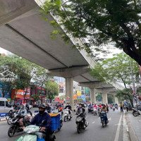 Siêu Vip Mặt Phố Cầu Giấy-Kinh Doanh-1 Mặt Phố-1 Mặt Ngõ-40M-5T-Chỉ 32 Tỷ- Liên Hệ: 0973648011