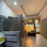 Mặt Tiền Vườn Chuối Quận 3: 1 Trệt, 2 Lầu 3 Phòng Ngủ 3 Vệ Sinh Dòng Tiền Tốt. Sổ Hồng Chính Chủ. 10.42 Tỷ