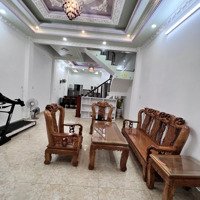 Cho Thuê Nhà Ở 1 Trệt, 2 Lầu, Nhà Đẹp, Khu Dân Cư Đông Đúc, Long Thới, Nhà Bè