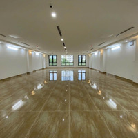 Bán Nhà Mặt Phố Kim Mã -Diện Tích90M2 - Lô Góc - Building - Vỉa Hè Rộng - Kinh Doanh