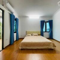 BÁN NHÀ CỰ LỘC, 30M RA PHỐ NGUYỄN TRÃI, HÀNG XÓM ROYAL CITY 37M2 CHỈ HƠN 5.TỶ