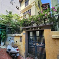 Bán Gấp Mảnh Đất Đội Cấn, Ba Đình, Ô Tô Nhỏ Đỗ Cửa,Diện Tích150M,Mặt Tiền7M, Giá Tốt Nhất Khu Vực