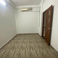 Nhà 3 Tầng, 4 Phòng Ngủ Đường 8M, Ngay Liên Phường Giao Bưng Ông Thoàn, Kqh, Klg