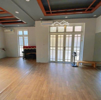 Bán Nhà 4 Tầng Phố Liễu Giai, Mặt Tiền 14M. Giá Phù Hợp Chia Lô Xây Dựng