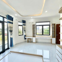 Bán Nhà Gốc 2 Mặt Tiền Gân Trung Tâm Y Tế Dĩ An, Thiết Kế Châu Âu