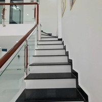 Chủ Muốn Bán Gấp Căn Nhà Đang Cho Thuê 6, 5 Triệu Ở Long Trường Quận 9 Sát Dh Marketing Sổ Sẵn Tl
