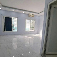 Bán Nhà Trung Tâm Tại Cao Thắng, Dt: 10X5.3M - 53M2, 4 Phòng Ngủ 3Wc
