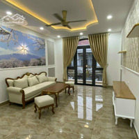 Hàng Hiếm Giá Tốt Nhà Mặt Phố Tại Cityland Park Hills, 20,8 Tỷ, 100M2, Kết Cấu Hầm, Lửng 2L, St
