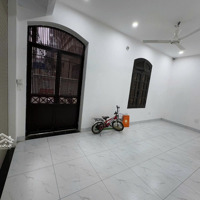 Cho Thuê Nhà Ngọc Hà Ba Đình 190M,3T, 3 Phòng Ngủ 4 Vệ Sinhfull Nội Thất Tủ Lạnh 4 Cánh, Đầy Đủ Đh Giá 36 Triệu