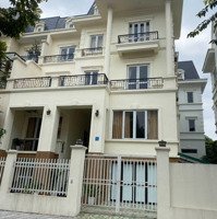 Biệt Thự Hoàn Thiện Có Thang Máy, Giá Chỉ 1X Tỷ