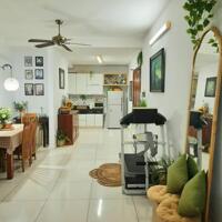 Chung cư Hoa Sen, Lạc Long Quân,Q11: 115m2, 3p ngủ, giá 15tr/th