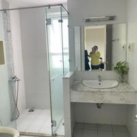 Chung cư Hoa Sen, Lạc Long Quân,Q11: 115m2, 3p ngủ, giá 15tr/th