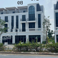 Bán Shophouse 110M2 Giá Bán 8 Tỷ Tại Đường 3/2, Thị Trấn Hậu Nghĩa, Đức Hòa, Long An