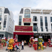 Bán Shophouse 110M2 Giá Bán 8 Tỷ Tại Đường 3/2, Thị Trấn Hậu Nghĩa, Đức Hòa, Long An