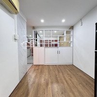 Bán Nhà Tập Thể Doãn Kế Thiện, Nhà Mới - View Sân Thi Đấu - Ô Tô Đỗ Cửa, 55,6 M2, Giá Bán 2,235 Tỷ.
