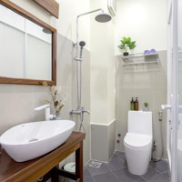 Bán Gấp Nhà Hẻm Xe Hơi Trần Quý Khoách Quận 1 -Diện Tích4X16M Kc: 5 Tầng Giá Chỉ 17 Tỷ