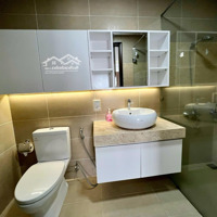 Bán Căn Hộ Sunrisecity, 2 Phòng Ngủ, 2 Vệ Sinh, 97M2, Xem Nhà 24/7, Liên Hệ: 0902766115