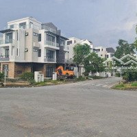 Chính Chủ Cần Bán Bt Gócdiện Tích280M2, Giá 50 Triệu/M2. Vị Trí Siêu Đẹp , Đường Rộng. Liên Hệ: 0964588966