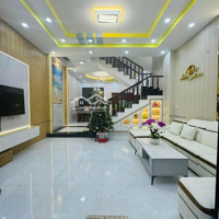 Cần Bán Nhanh Nhà Mới Vị Trí Đẹp Cù Lào - P.2 - Q.phú Nhuận, Đang Cho Thuê 22 Triệu/Tháng Giá Bán 3Tỷ750