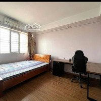 Cho Thuê Chung Cư Tân Phước, Lý Thường Kiệt, Q11: 3P Ngủ, Nội Thất, 14 Triệu/Th