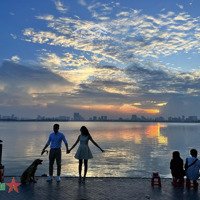 Bán Nhà Tây Hồ 42M 3 Tầng 6.15 Tỷ Tặng Nhà 30M2 3 Tầng Sát Phố Đầu Đường Thanh Niên