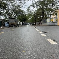 Bán Đất Cổ Linh Cầu Vĩnh Tuy 100M,Mặt Tiền5,6M, Hậu 5,6M Đường 15M Vỉa Hè Hai Bên, Giá Đầu Tư 250 Tr/M2