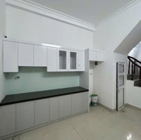 Hiếm, Duy Nhất 1 Căn Đầu 3 Tại Nguyễn Văn Cừ Long Biên, 33M 3.5 Tầng Nhà Đẹp Ở Luôn, Ô Tô 10M