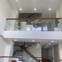 Nhà 4 Tầng Ngay Phạm Văn Đồng Đường 8M