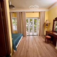 Bán Nhà 3 Tầng Đẹp Đường Thạch Lam Sát Biển Mỹ Khê, Phước Mỹ, Sơn Trà - Giá Tốt 95.2M2/9,6 Tỷ