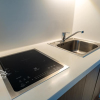 Bán Căn Phố Có Ban Công Giá Bán 1.5Tỷ , View Biển Trực Diện 2.450 Tỷ , 1 Phòng Ngủ+ Giá Bán 4.3 Tỷ Liên Hệ: 0901383888