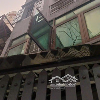Nhà: Nc: 3,2 X 12M: 3 Phòng Ngủ- 3 Vệ Sinh- H3G. Giá: 15 Triệucó Thương Lượng- Liên Hệ: 0938380287: Luân Để Được Xem Nhà Miễn Phí