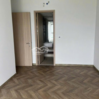 Bán 2 Phòng Ngủmidtown M8, Có Ô Xe, Lầu 9, Giá Chỉ 7.7 Tỷ