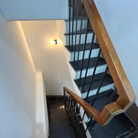 Cho Thuê Nhà Mặt Phố 212M2, Chính Chủ, Quận Long Biên Hà Nội