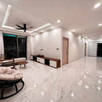 Bán Căn Hộ Cao Cấp Phú Mỹ Hưng,Diện Tích135 M2, 3 Phòng Ngủ- 3 Wc, Căn Góc View Sông,Full Nội Thất, Nhà Đẹp